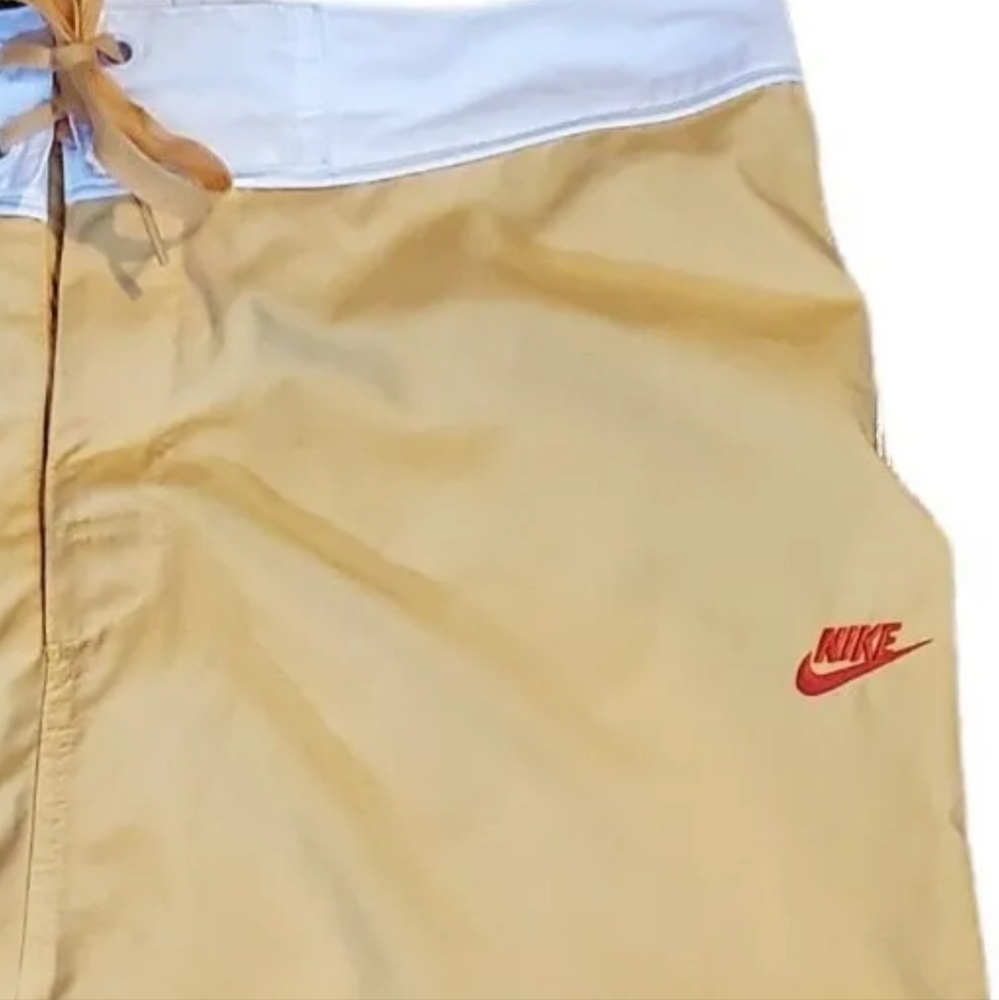 Vintage retro NIKE Shorts yellow Bermuda swim shorts 34" summer Holiday - Picture 5 of 9